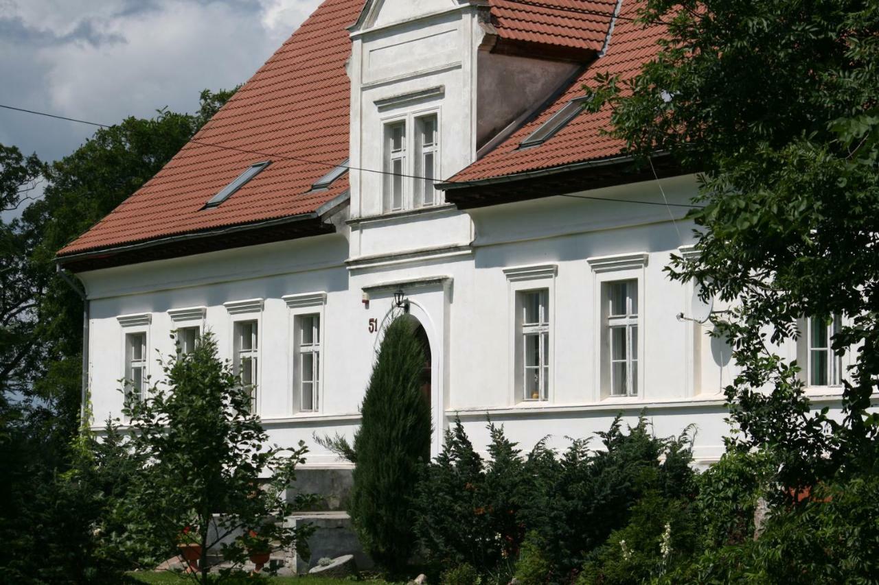 Miodowy Dwor Villa Rusinowo  Kültér fotó